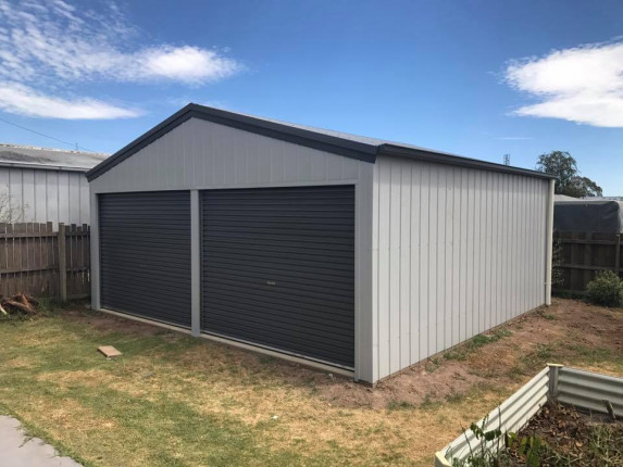 Sheds &amp; Garages | Riviera Barns &amp; Garages